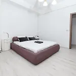 Old Town Street Franceza 52 Apartman *